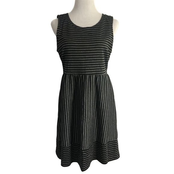 Daisy Fuentes black gray stripe dress LARGE - Picture 1 of 9